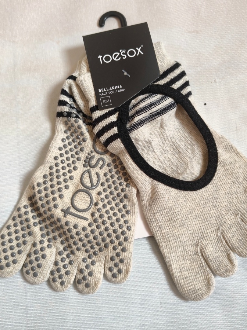 Toesox Yoga Five-Toe Socks Men - Yoga Mat 评论和价格
